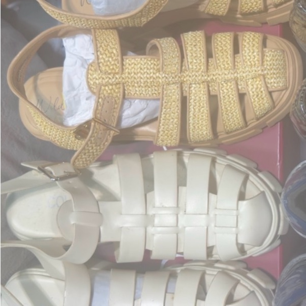 Sandals in Yellow and Cream